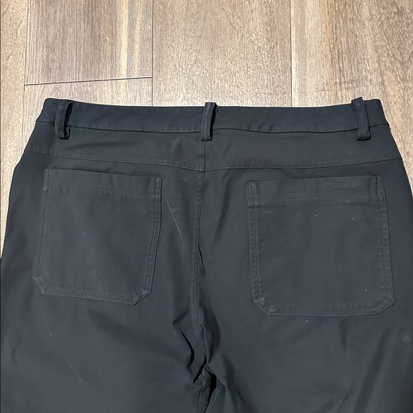 Lululemon ABC Pant Classic - Picture 6 of 9